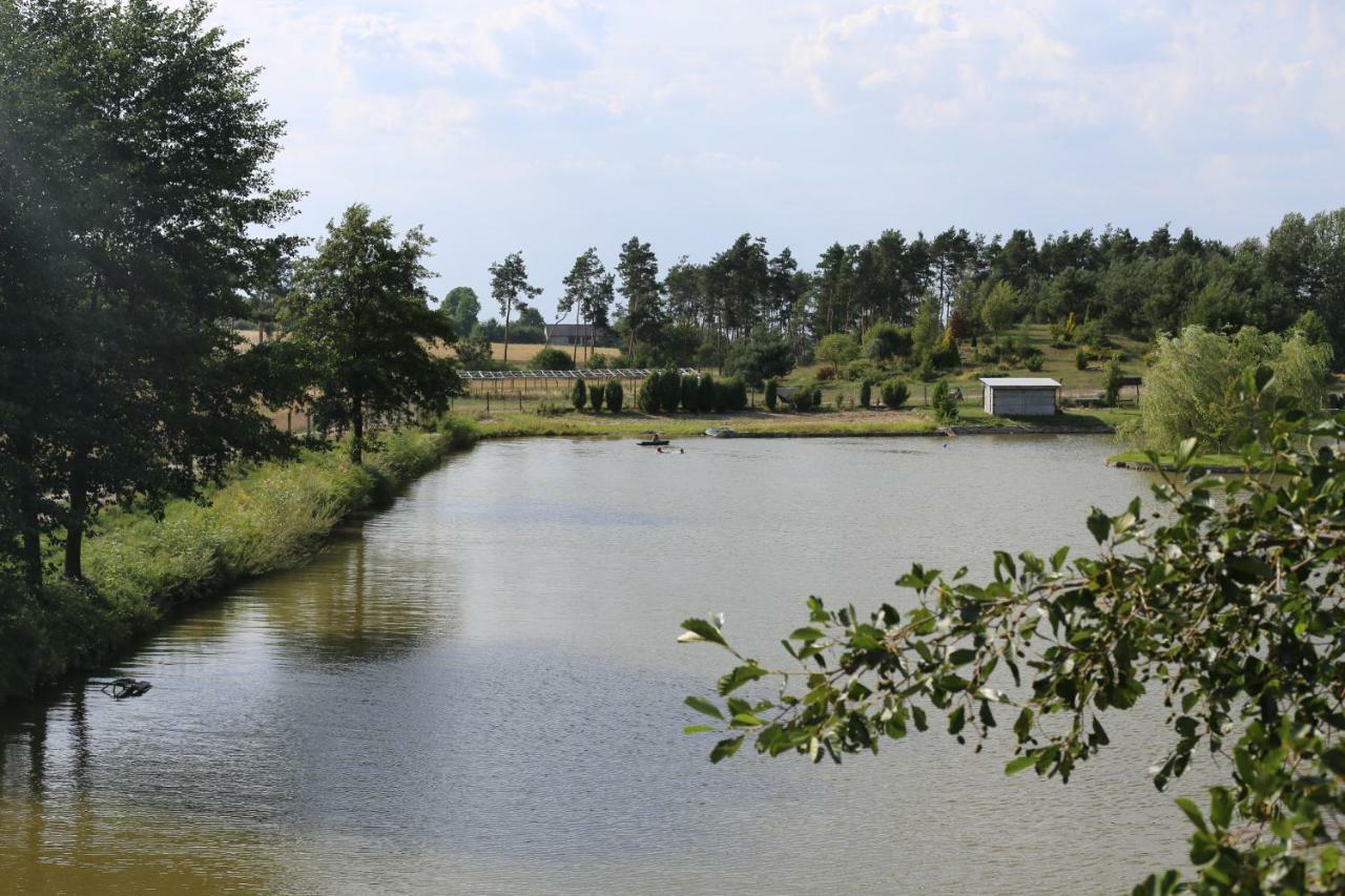 Vila Agrowczasy Nad Stawem Gartatowice Exteriér fotografie