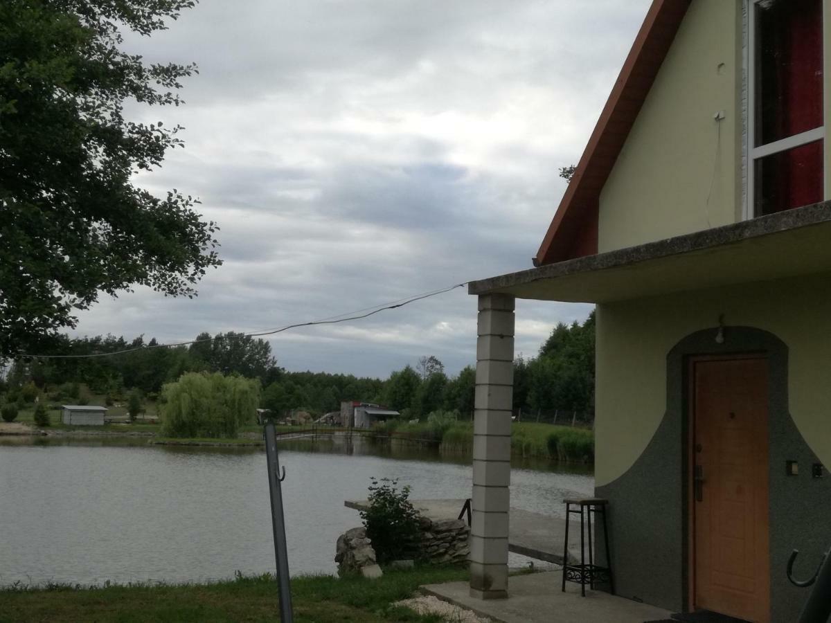 Vila Agrowczasy Nad Stawem Gartatowice Exteriér fotografie